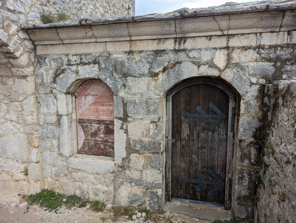 “Puertas Abiertas”